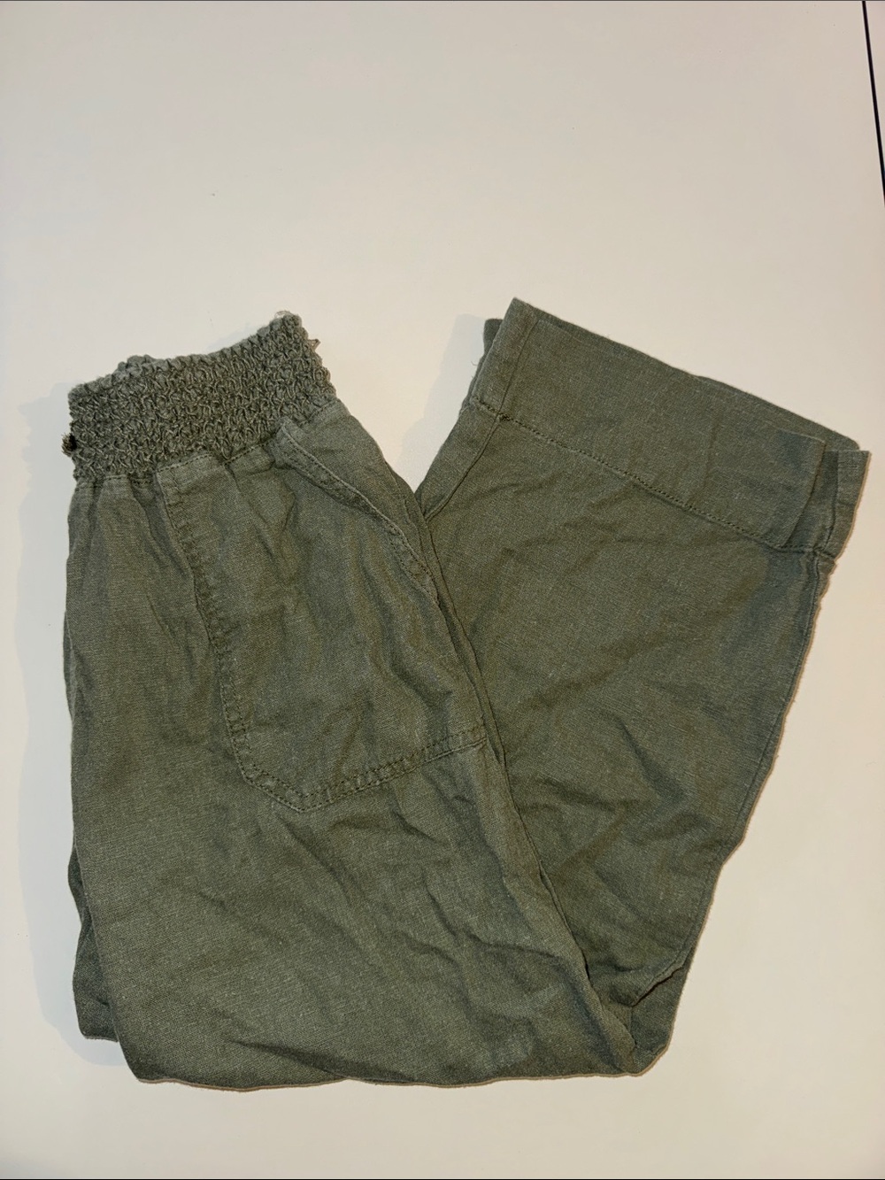 Women’s Olive Green Capris